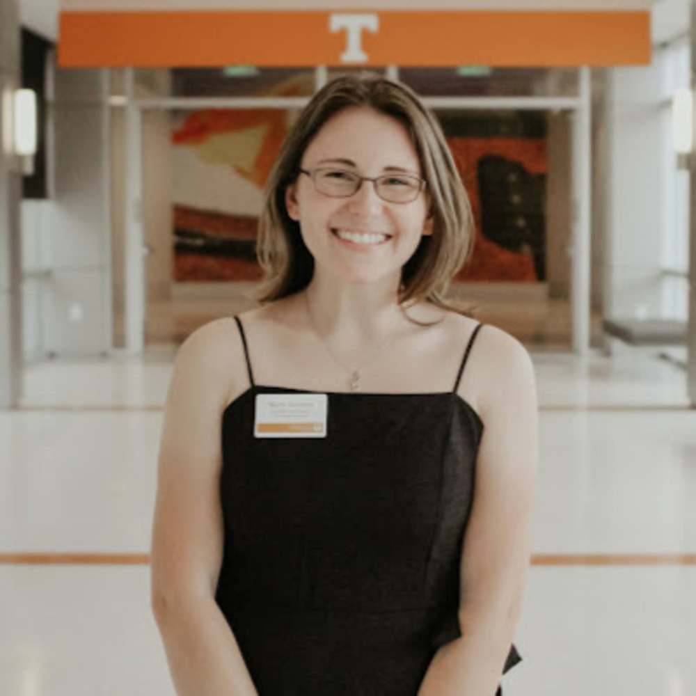 Meet your Posher, Sara